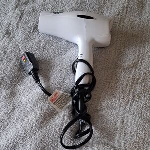 Like New, Conair White Hair Dryer